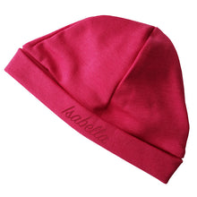 Lade das Bild in den Galerie-Viewer, Personalisierte Babymuetze mit Name bestickt - pink fuer Maedchen